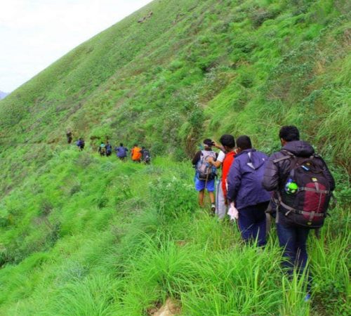 top-station-trekking-and-camping-theni